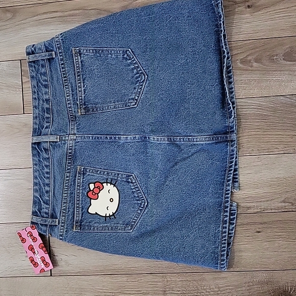 Hello kitty by Shein denim skirt - Picture 2 of 5